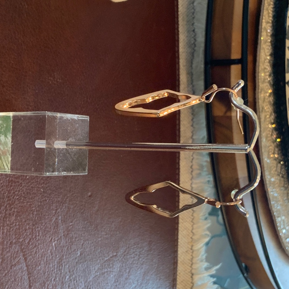 Kendra Scott Gold Geometric Earrings
